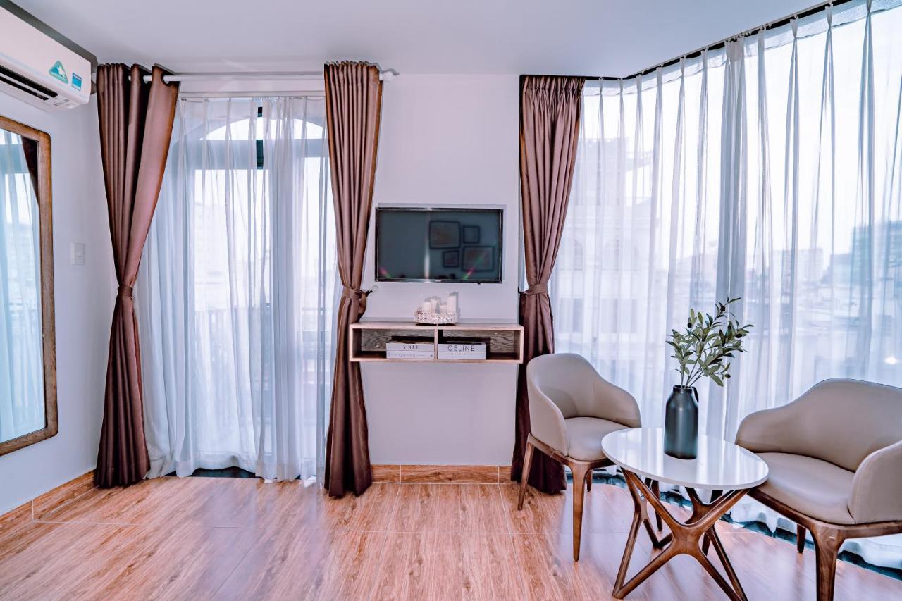 Mint Hotel Bui Vien Q1 โฮจิมินห์ซิตี้ ภายนอก รูปภาพ