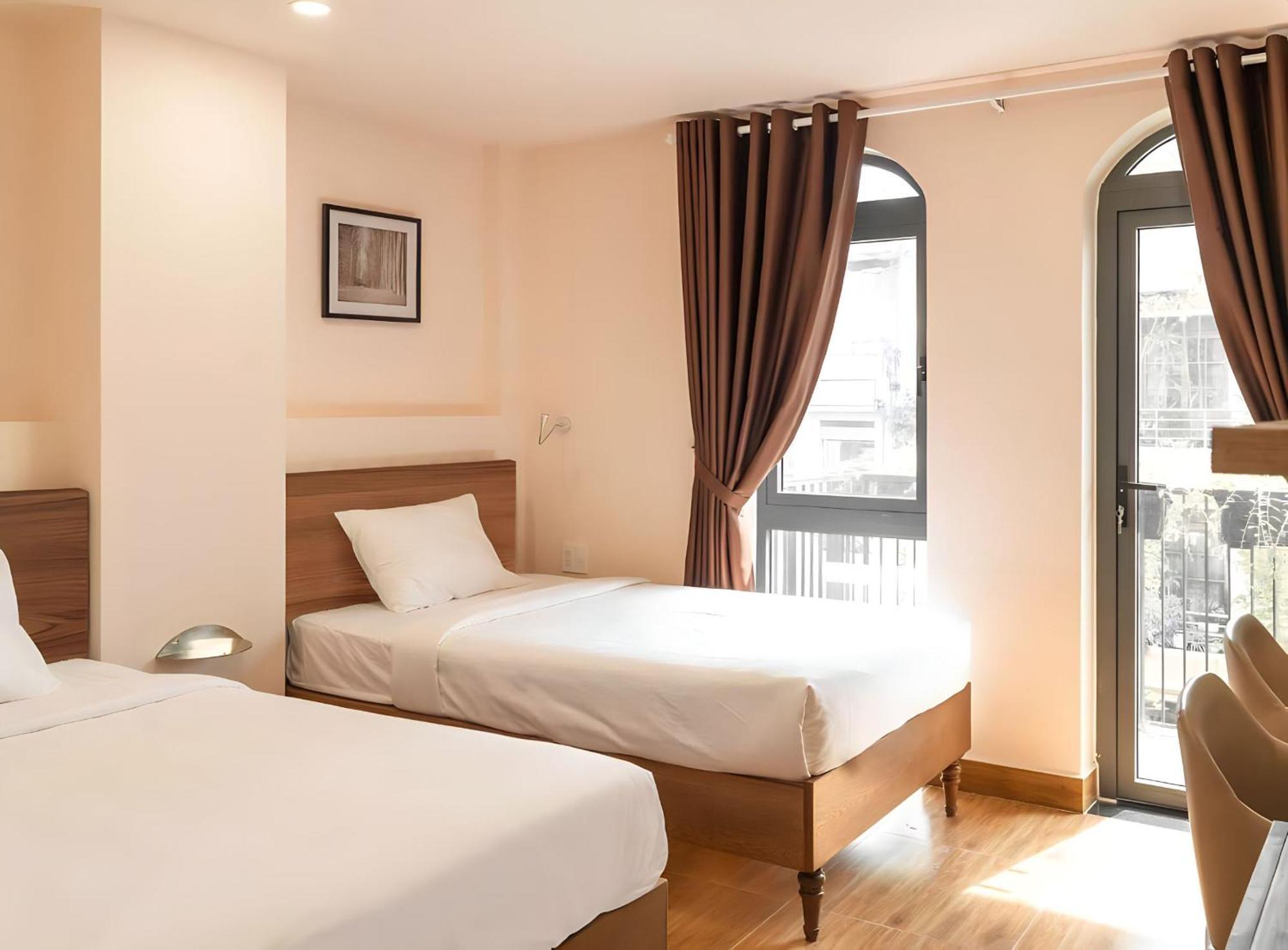 Mint Hotel Bui Vien Q1 โฮจิมินห์ซิตี้ ภายนอก รูปภาพ